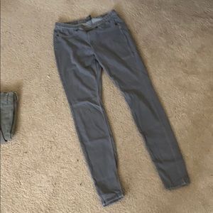 Grey jean legging